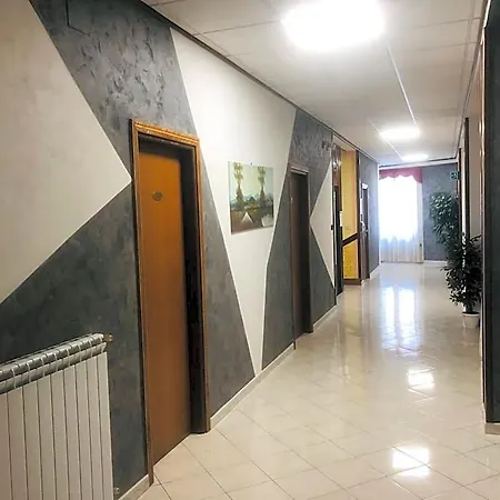 Elvira 酒店 菲乌吉