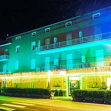 Elvira Hotel